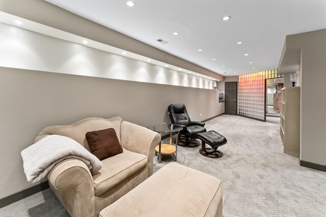 interior space with visible vents, baseboards, and recessed lighting