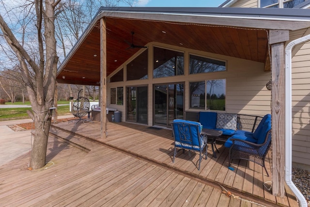 10690 E 1700 N Rd, Pontiac, IL 61764 - view of deck