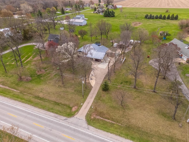 10690 E 1700 N Rd, Pontiac, IL 61764 - aerial view with a rural view