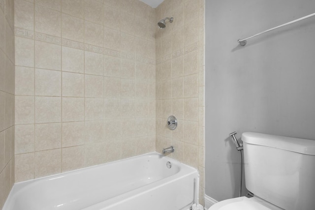 4532 S Indiana Ave Unit 2N, Chicago, IL 60653 - full bath featuring toilet, shower / washtub combination, and baseboards