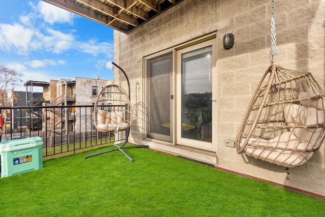4532 S Indiana Ave Unit 2N, Chicago, IL 60653 - view of yard