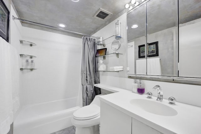 175 E Delaware Pl Unit 5803, Chicago, IL 60611 - bathroom featuring visible vents, vanity, toilet, shower / bath combo with shower curtain, and recessed lighting