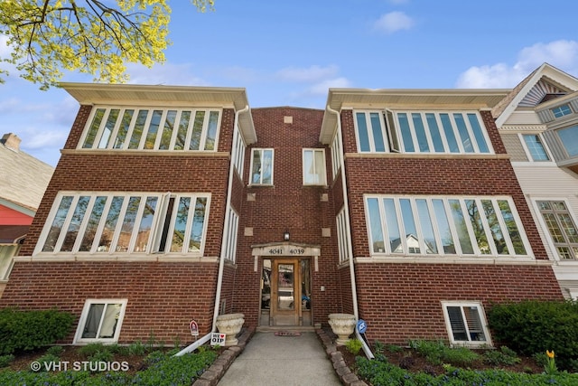 4041 N Kilbourn Ave Unit 2N, Chicago, IL 60641 - view of front of house featuring brick siding