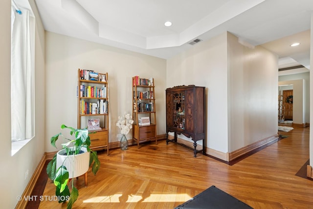 4041 N Kilbourn Ave Unit 2N, Chicago, IL 60641 - interior space featuring visible vents, recessed lighting, light wood finished floors, and baseboards