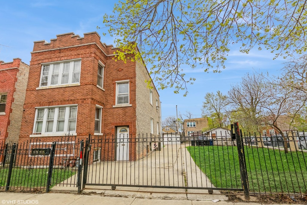 4877 W Wabansia Ave, Chicago, IL 60639 - photo 1