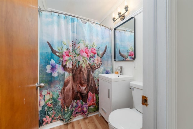 212 Keiser Ave, Normal, IL 61761 - full bath with wood finished floors, vanity, and a shower with curtain
