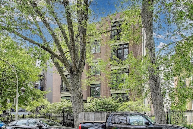 4860 N Kenmore Ave Unit 4S, Chicago, IL 60640 - view of building exterior