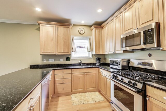 4860 N Kenmore Ave Unit 4S, Chicago, IL 60640 - kitchen featuring appliances with stainless steel finishes, light brown cabinets, a sink, light wood-style flooring, and recessed lighting