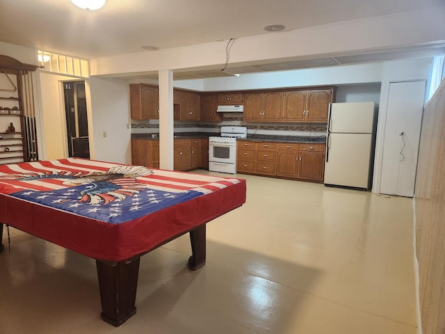 11723 S S Ave J, Chicago, IL 60617 - view of playroom