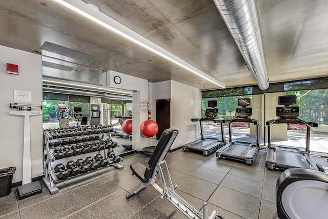 workout area with a healthy amount of sunlight