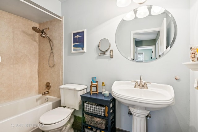 403 E Amherst St, Palatine, IL 60074 - bathroom with washtub / shower combination and toilet