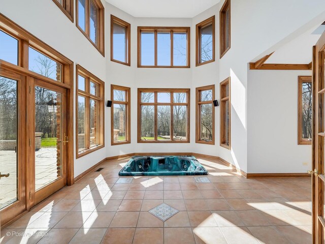 14320 Claridge Ct, Orland Park, IL 60462 - interior space with visible vents, a hot tub, and plenty of natural light