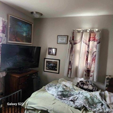 327 W Division, Amboy, IL 61310 - view of bedroom