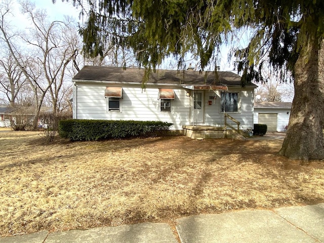 1657 Clay St, Woodstock, IL 60098 - ranch-style home with a garage