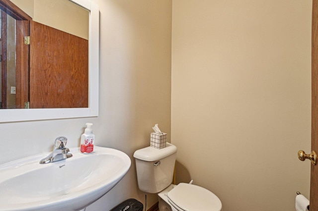 6422 W 65th St, Chicago, IL 60638 - half bath with a sink and toilet