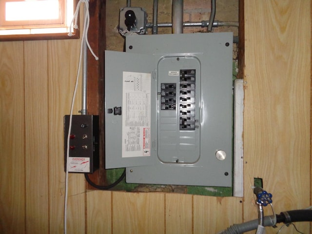 4603 Rose St, Schiller Park, IL 60176 - utility room with electric panel