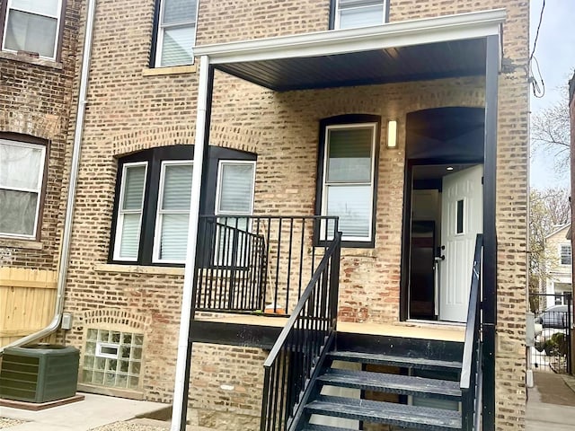 7042 S Eberhart Ave, Chicago, IL 60637 - entrance to property with brick siding