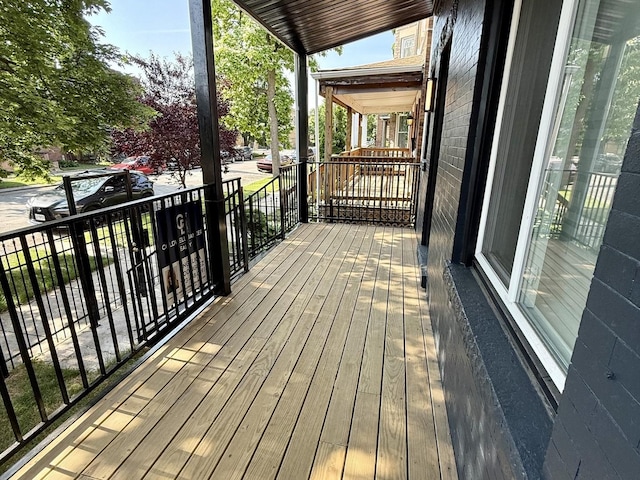 7042 S Eberhart Ave, Chicago, IL 60637 - view of porch