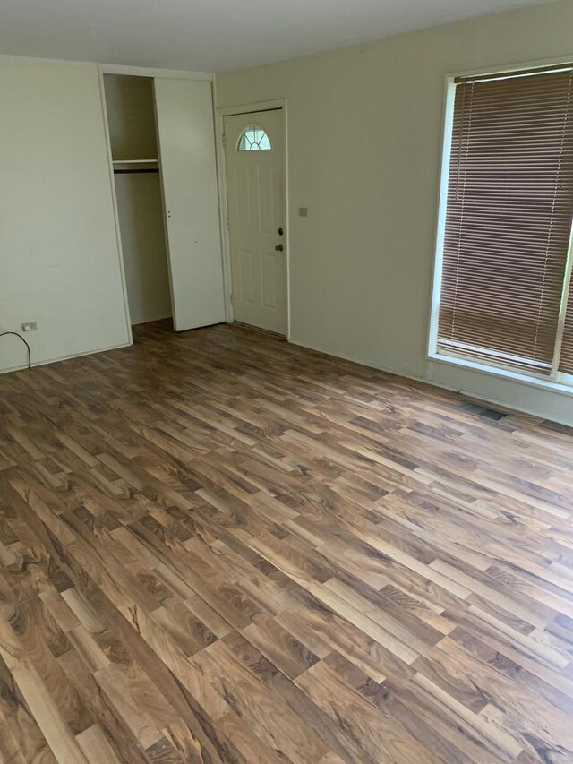 2107 Flicker Ln, Rolling Meadows, IL 60008 - entrance foyer with wood finished floors