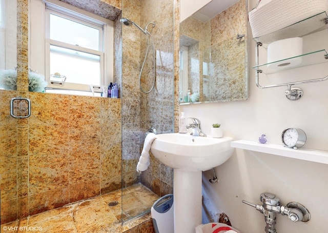 2335 N Commonwealth Ave Unit 2G, Chicago, IL 60614 - bathroom with a stall shower