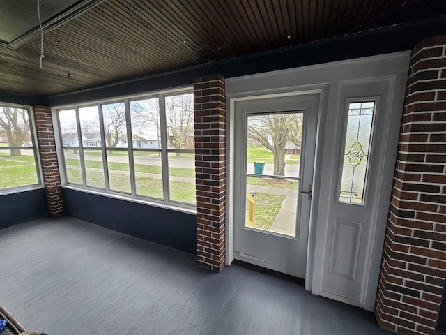 601 Powell St, Streator, IL 61364 - view of unfurnished sunroom