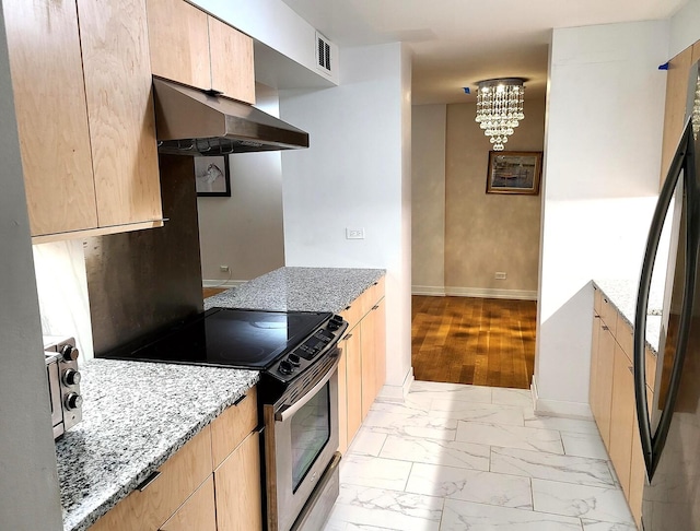 1115 S Plymouth Ct Unit 303, Chicago, IL 60605 - kitchen featuring stainless steel range with electric cooktop, range hood, light brown cabinetry, and visible vents