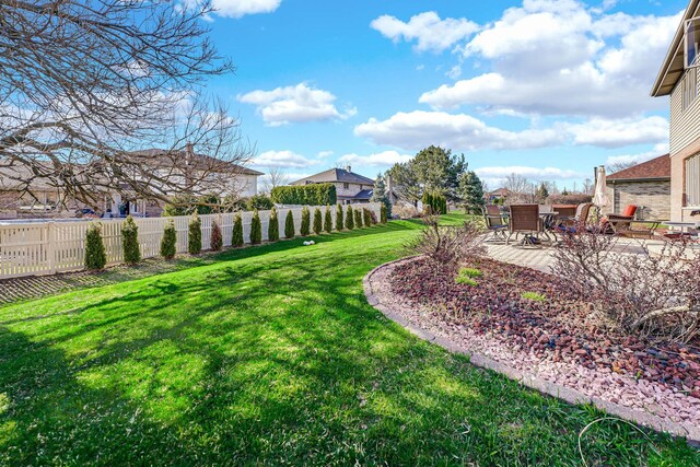 14232 Selva Ln, Orland Park, IL 60462 - view of yard with a patio