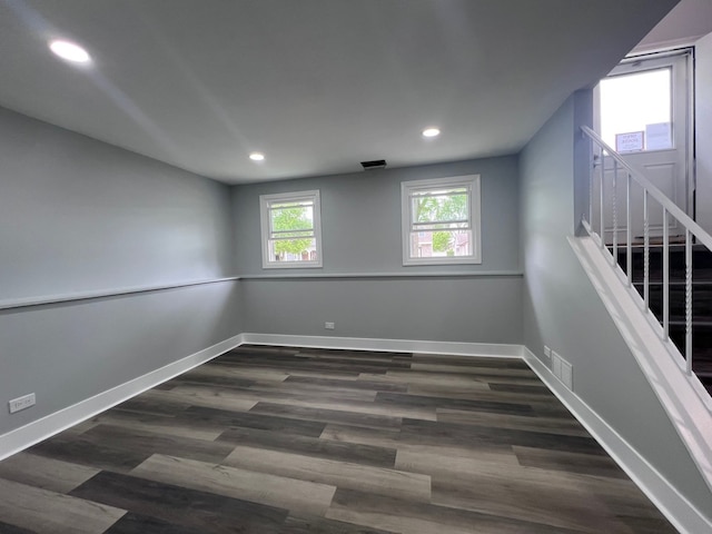 1170 Singleton Dr, Roselle, IL 60172 - spare room featuring recessed lighting, baseboards, and dark wood-style floors