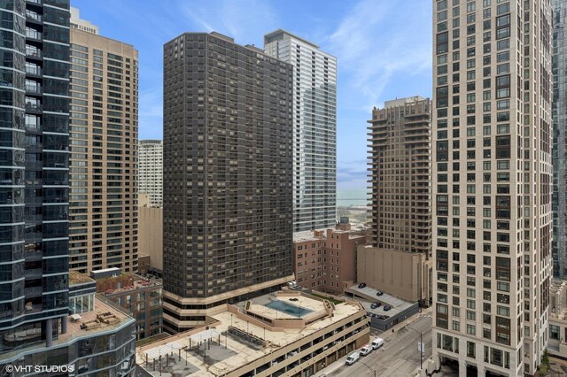505 N Mcclurg Ct Unit 1801, Chicago, IL 60611 - city view