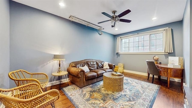 living room with recessed lighting, baseboards, a ceiling fan, and wood finished floors