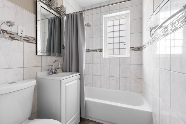 206 Franklin Pl, Rockford, IL 61103 - full bath featuring tile walls, vanity, toilet, and shower / bathtub combination with curtain