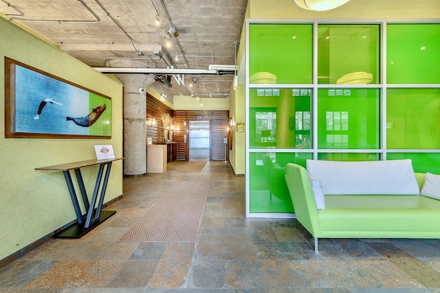 1070 W 15th St Unit 302, Chicago, IL 60608 - view of reception