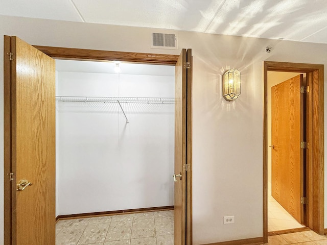 7120 N Milwaukee Ave Unit 305, Niles, IL 60714 - view of closet