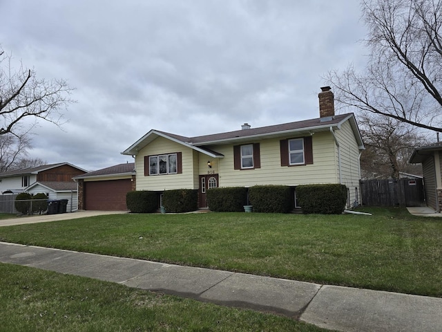 916 Winthrop Ct, Zion, IL 60099 - photo 1