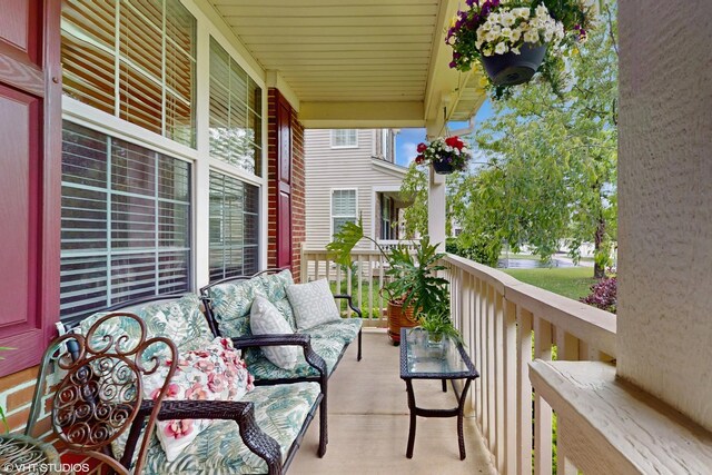 127 Charleston Ln, Gilberts, IL 60136 - balcony with an outdoor hangout area