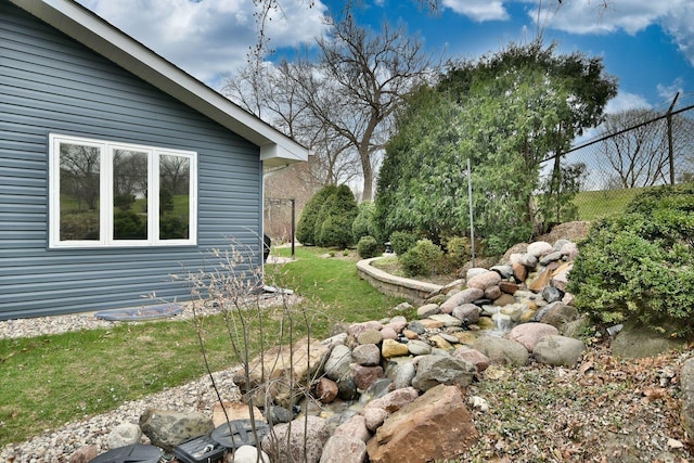 1167 Timberlane Ct, Naperville, IL 60540 - view of yard with fence