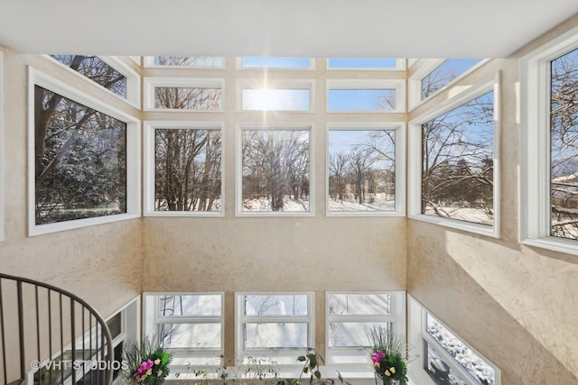 1525 Woodcrest Ct, Aurora, IL 60502 - bedroom with carpet floors, a notable chandelier, visible vents, and baseboards