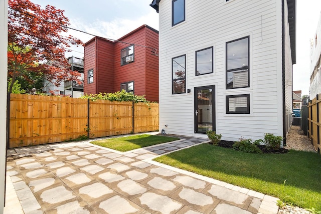 2438 W Berteau Ave, Chicago, IL 60618 - photo 42