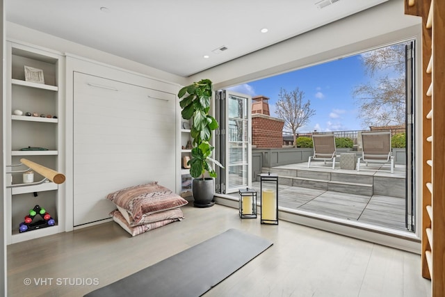 2140 N Seminary Ave, Chicago, IL 60614 - unfurnished room with wood finished floors and recessed lighting