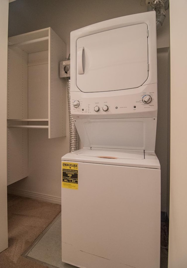 565 W Quincy St Unit 510, Chicago, IL 60661 - laundry room with stacked washer and dryer and laundry area
