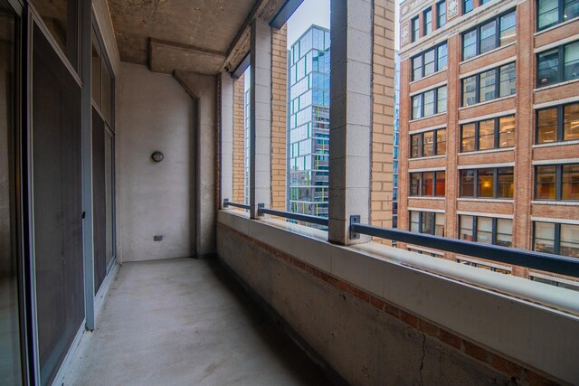 565 W Quincy St Unit 510, Chicago, IL 60661 - view of balcony