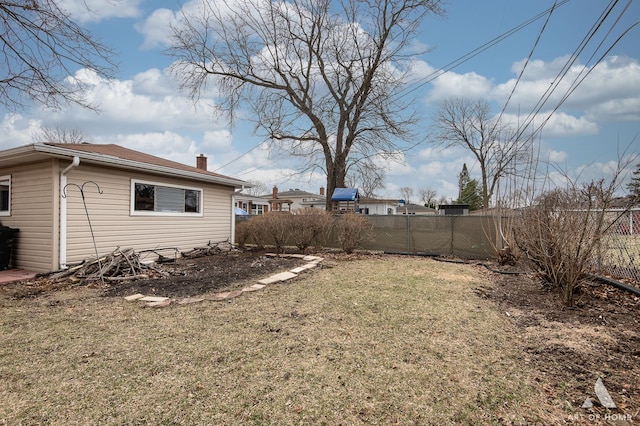 view of yard featuring fence