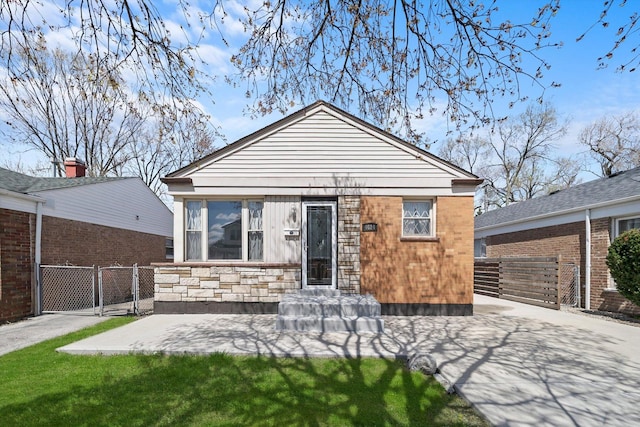 4624 W 82nd Pl, Chicago, IL 60652 - photo 1