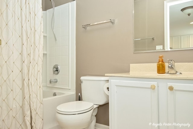 1244 Chesterton Dr Unit 1244, Fox Lake, IL 60020 - full bath featuring shower / bath combination with curtain, vanity, and toilet