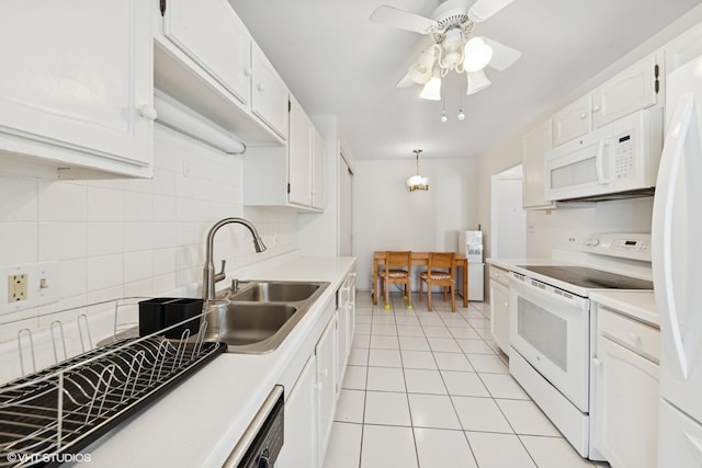 3085 Pheasant Creek Dr Unit 110, Northbrook, IL 60062 - carpeted dining room with a wealth of natural light, visible vents, and a chandelier