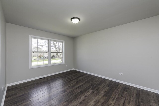706 Roberts Rd, Winthrop Harbor, IL 60096 - photo 14