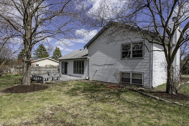 706 Roberts Rd, Winthrop Harbor, IL 60096 - photo 22