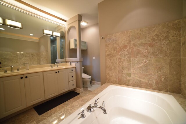 bathroom featuring a tile shower