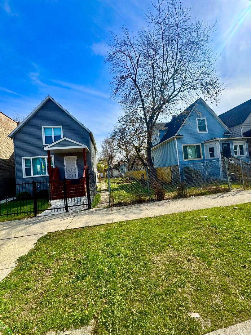 4931 W Ohio St, Chicago, IL 60644