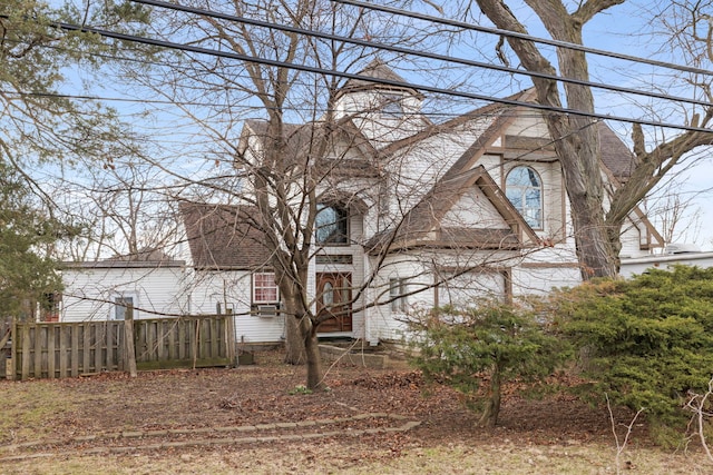 exterior space featuring fence